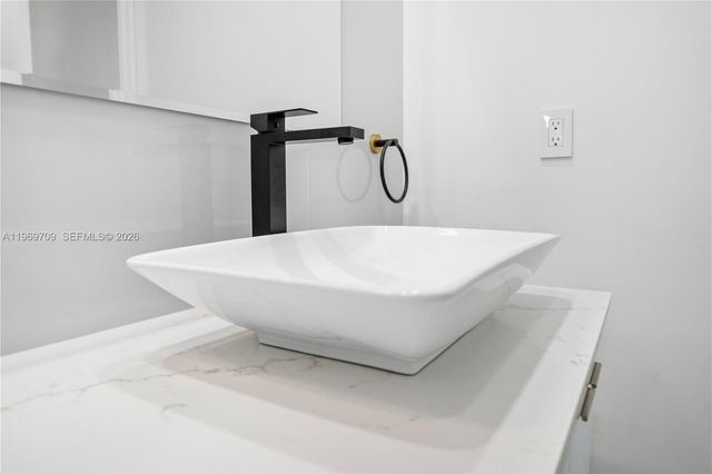 401 NW 27TH ave, Cape Coral, FL 33993