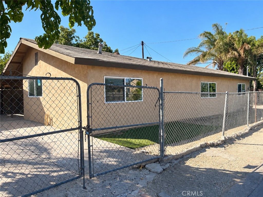 3994 Brotherton, Corona, CA 92879 — photo 2