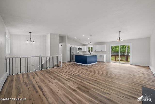 6548 Notting Hill Drive, Anchorage, AK 99504