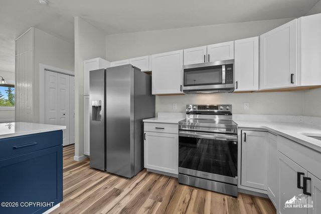 6548 Notting Hill Drive, Anchorage, AK 99504