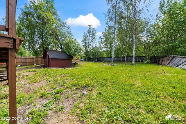 6548 Notting Hill Drive, Anchorage, AK 99504