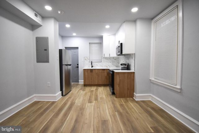 1612 S 56TH ST, Philadelphia, PA 19143