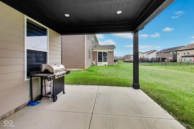 9920 Deep Royal Way, Indianapolis, IN 46239