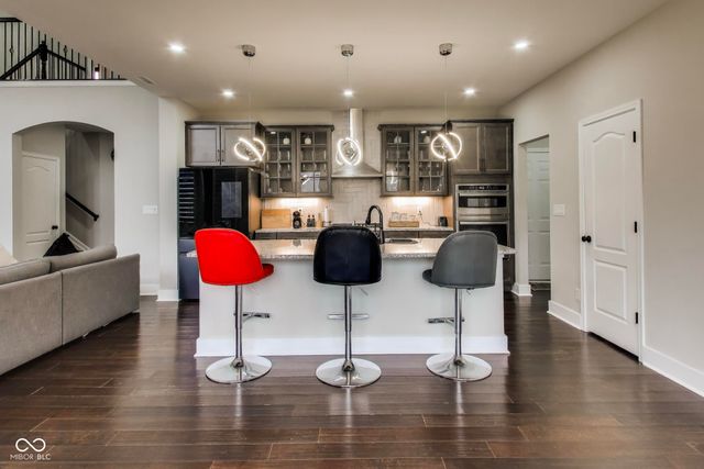 9920 Deep Royal Way, Indianapolis, IN 46239