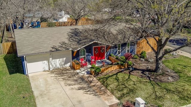 2901 Mark Drive, Arlington, TX 76013
