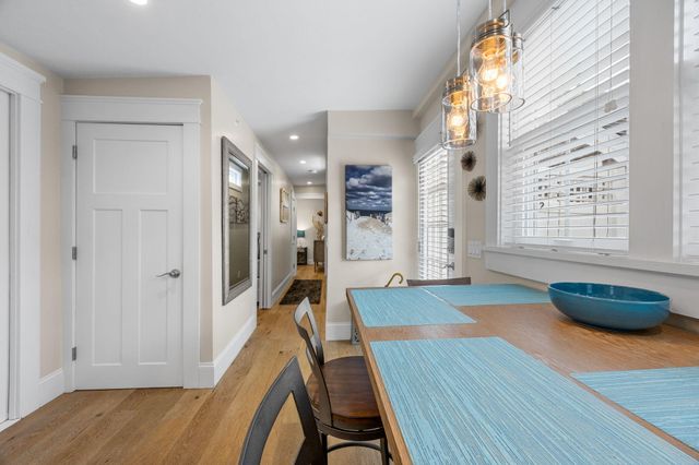 9A Conwell Street 4, Provincetown, MA 02657