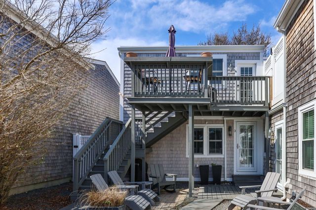 9A Conwell Street 4, Provincetown, MA 02657