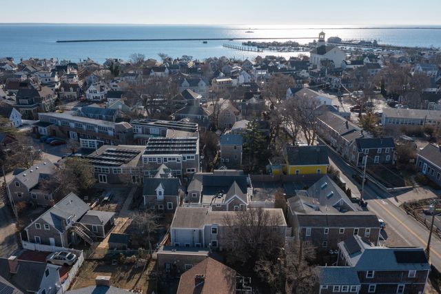 9A Conwell Street 4, Provincetown, MA 02657