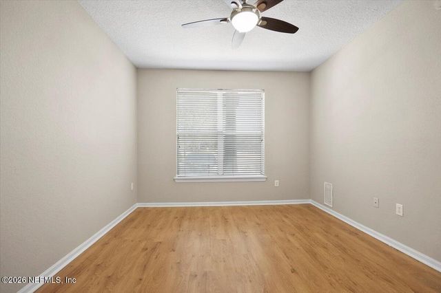 8539 GATE Parkway 9111, Jacksonville, FL 32216