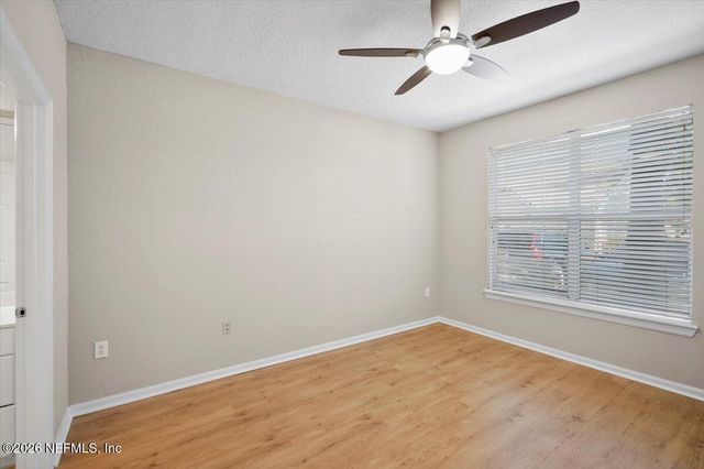 8539 GATE Parkway 9111, Jacksonville, FL 32216