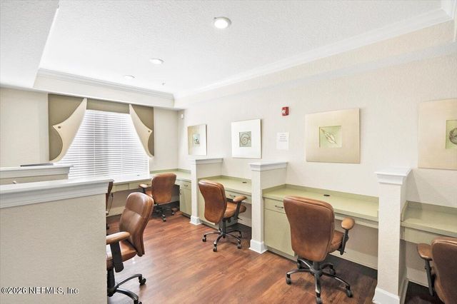 8539 GATE Parkway 9111, Jacksonville, FL 32216