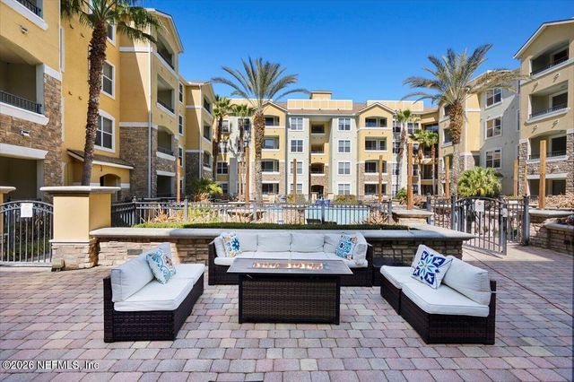 8539 GATE Parkway 9111, Jacksonville, FL 32216