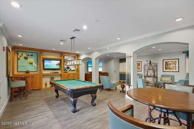 8539 GATE Parkway 9111, Jacksonville, FL 32216