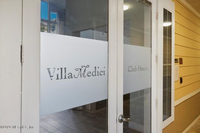 8539 GATE Parkway 9111, Jacksonville, FL 32216