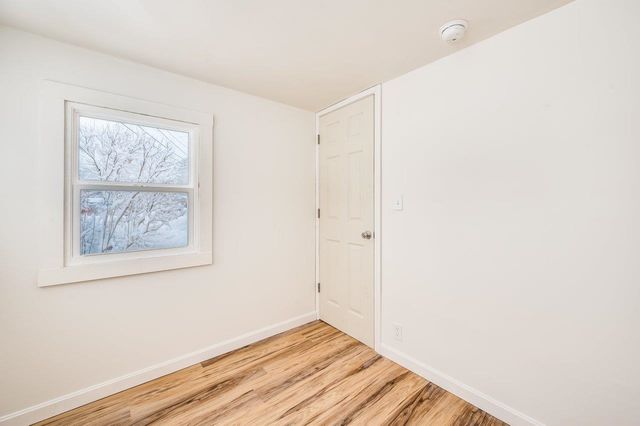 16 Polly Ann MHP Park, Dover, NH 03820