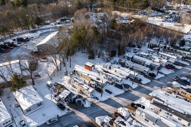 16 Polly Ann MHP Park, Dover, NH 03820