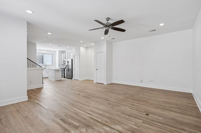 1511 Bluff Ridge Way, Dallas, TX 75206