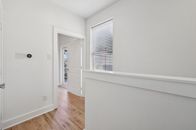 1511 Bluff Ridge Way, Dallas, TX 75206