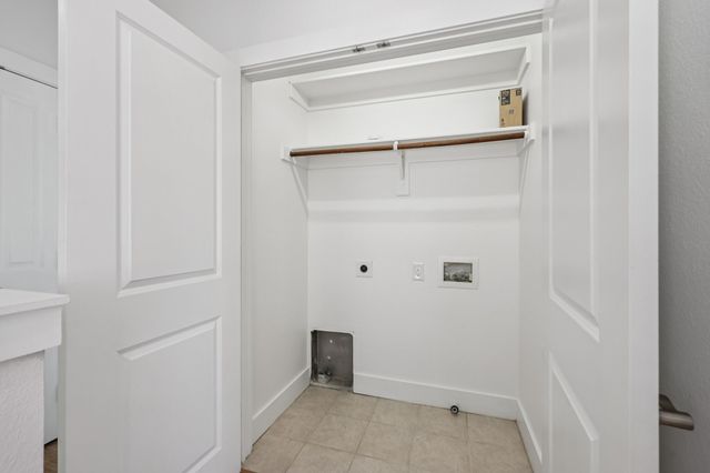 1511 Bluff Ridge Way, Dallas, TX 75206