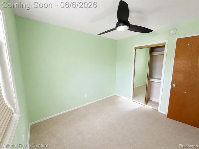 2182 Yorktown Drive, Ann Arbor, MI 48105
