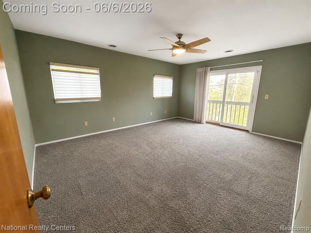 2182 Yorktown Drive, Ann Arbor, MI 48105