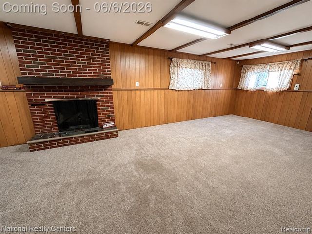 2182 Yorktown Drive, Ann Arbor, MI 48105