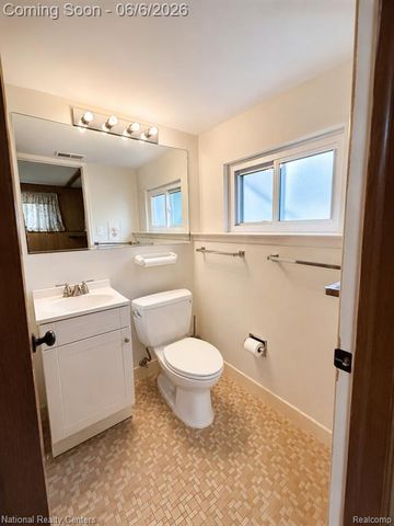 2182 Yorktown Drive, Ann Arbor, MI 48105