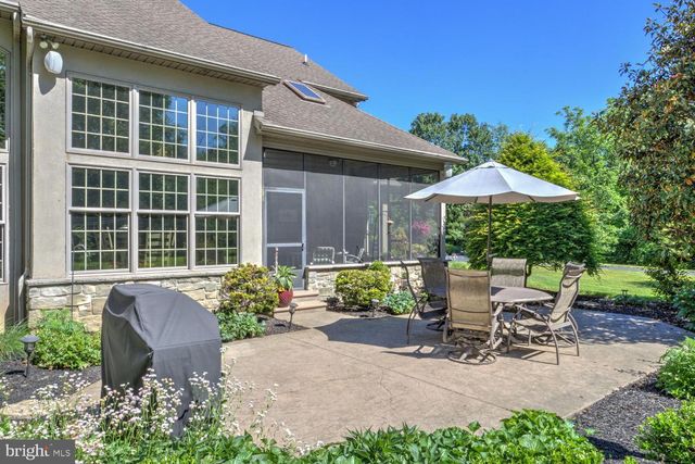 314 DEERFIELD DR, East Earl, PA 17519