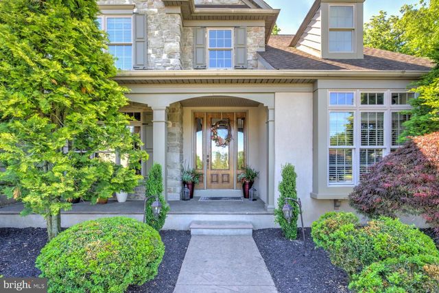 314 DEERFIELD DR, East Earl, PA 17519