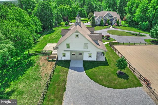 314 DEERFIELD DR, East Earl, PA 17519