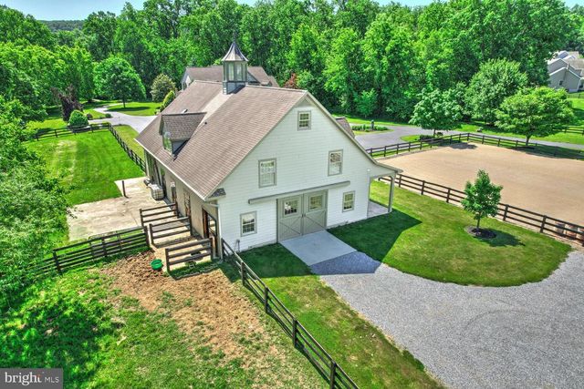 314 DEERFIELD DR, East Earl, PA 17519