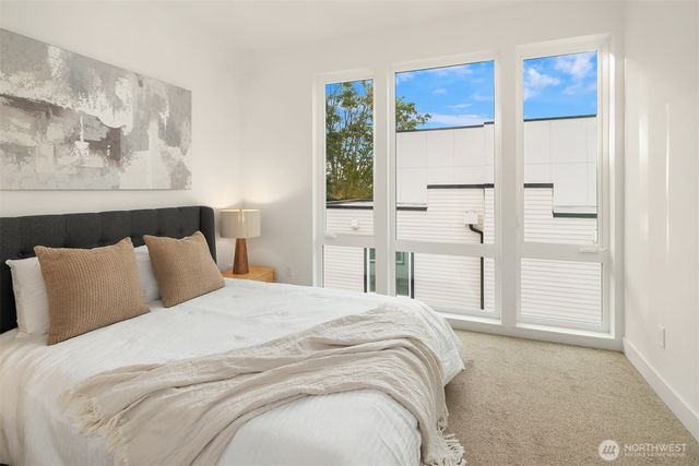 536 W Barrett Street, Seattle, WA 98109