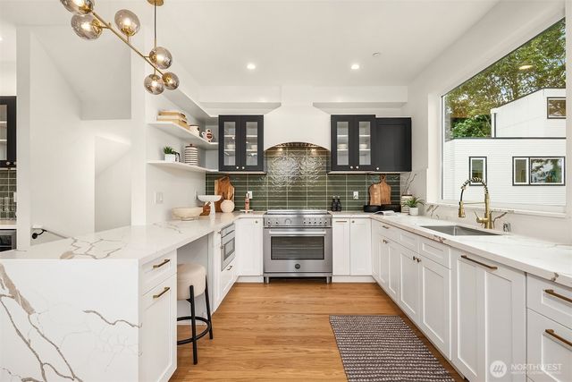 536 W Barrett Street, Seattle, WA 98109