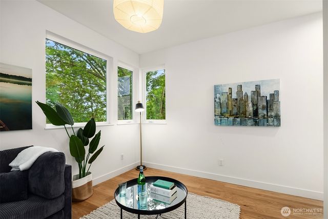 536 W Barrett Street, Seattle, WA 98109