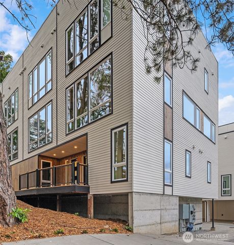 536 W Barrett Street, Seattle, WA 98109