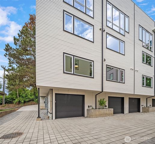 536 W Barrett Street, Seattle, WA 98109