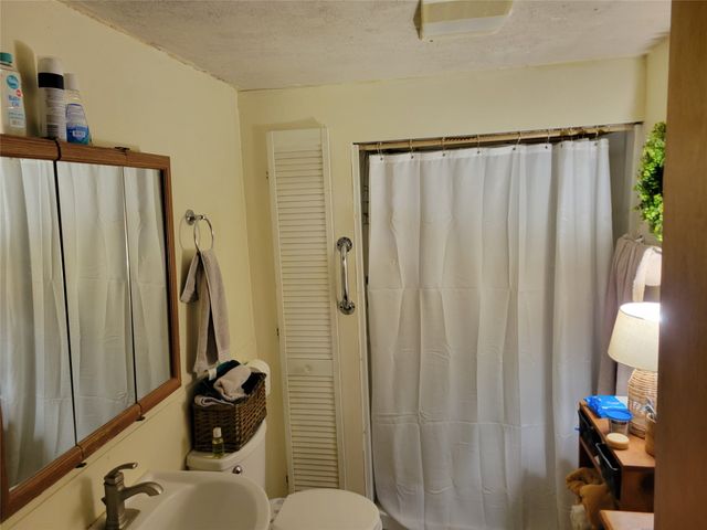 1205 Melwood Avenue, Brownwood, TX 76801