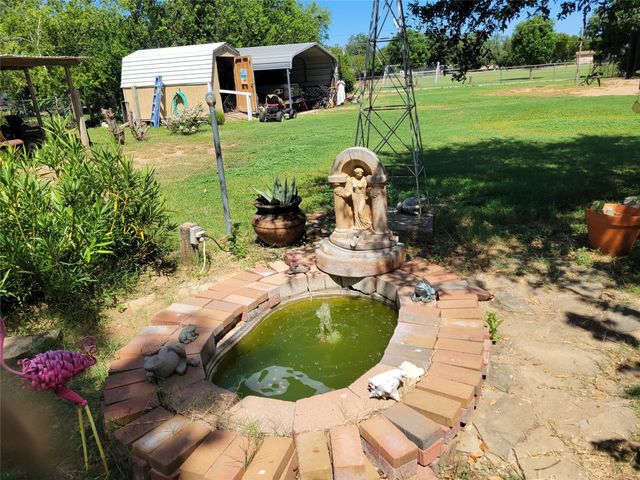 1205 Melwood Avenue, Brownwood, TX 76801