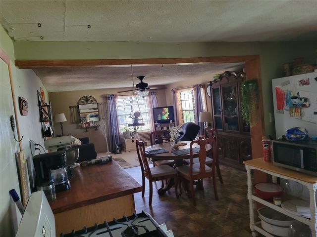 1205 Melwood Avenue, Brownwood, TX 76801