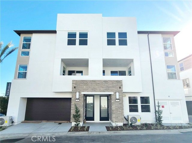 2502 Everly Ct, San Diego, CA 92108