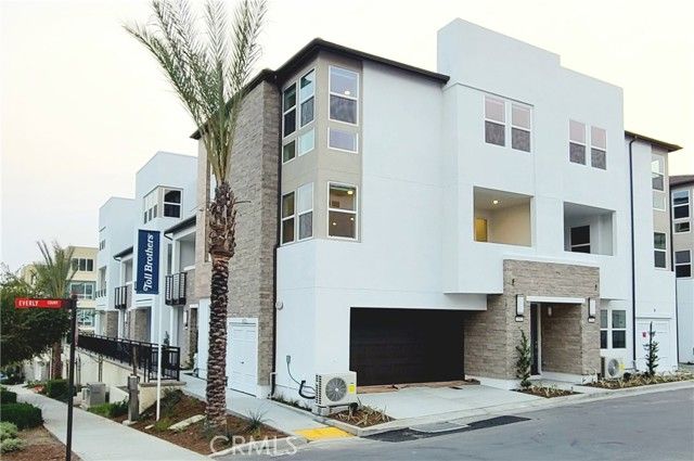 2502 Everly Ct, San Diego, CA 92108