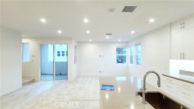 2502 Everly Ct, San Diego, CA 92108