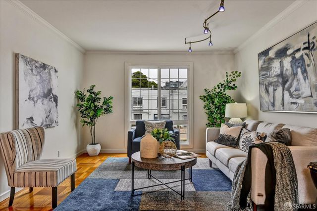 1947 35th Avenue, San Francisco, CA 94116