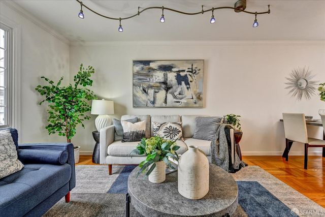 1947 35th Avenue, San Francisco, CA 94116