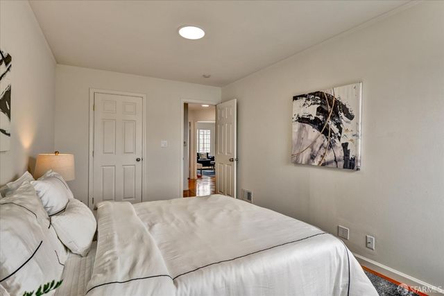 1947 35th Avenue, San Francisco, CA 94116