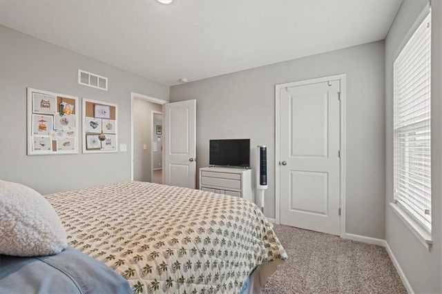 9107 SW 2nd Street, Blue Springs, MO 64064