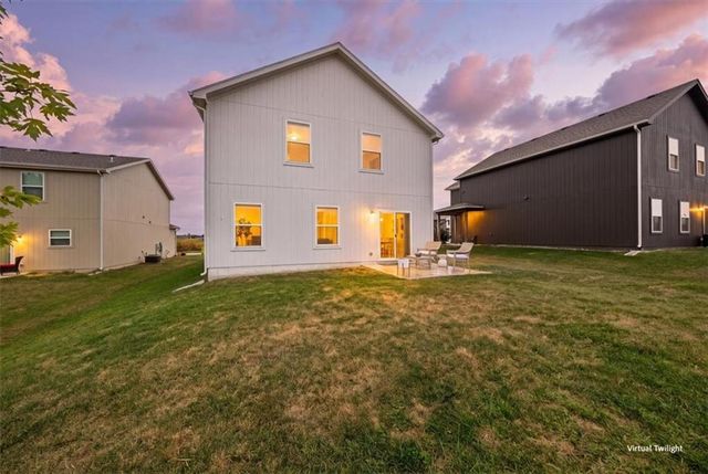 9107 SW 2nd Street, Blue Springs, MO 64064