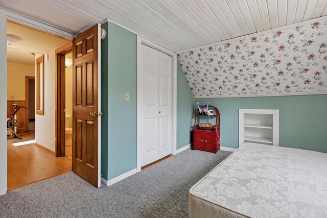 5674 N 37th STREET, Milwaukee, WI 53209