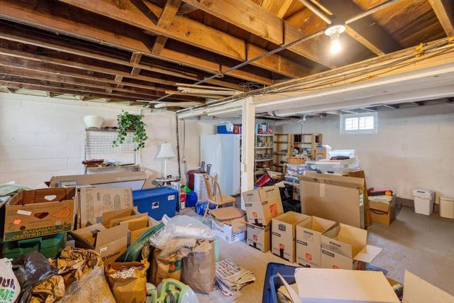 5674 N 37th STREET, Milwaukee, WI 53209