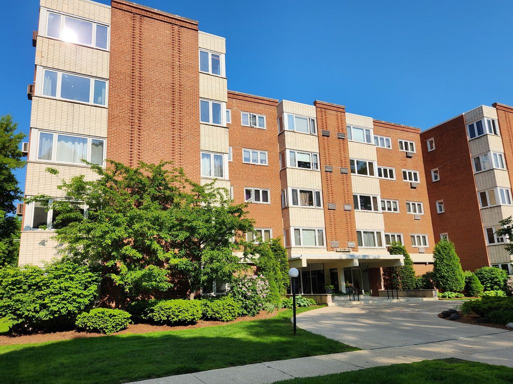2033 Sherman Avenue 504, Evanston, IL 60201